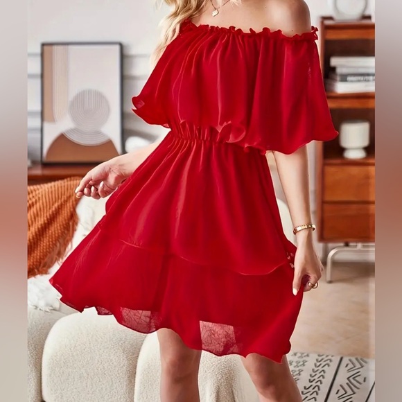 Red dressy sexy off the shoulder dress size XXL 14 flowy date night - Picture 2 of 3